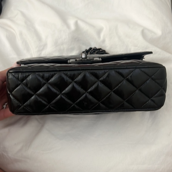 Chanel 1/1 special edition black on black medium flap bag - Picture 3 of 4